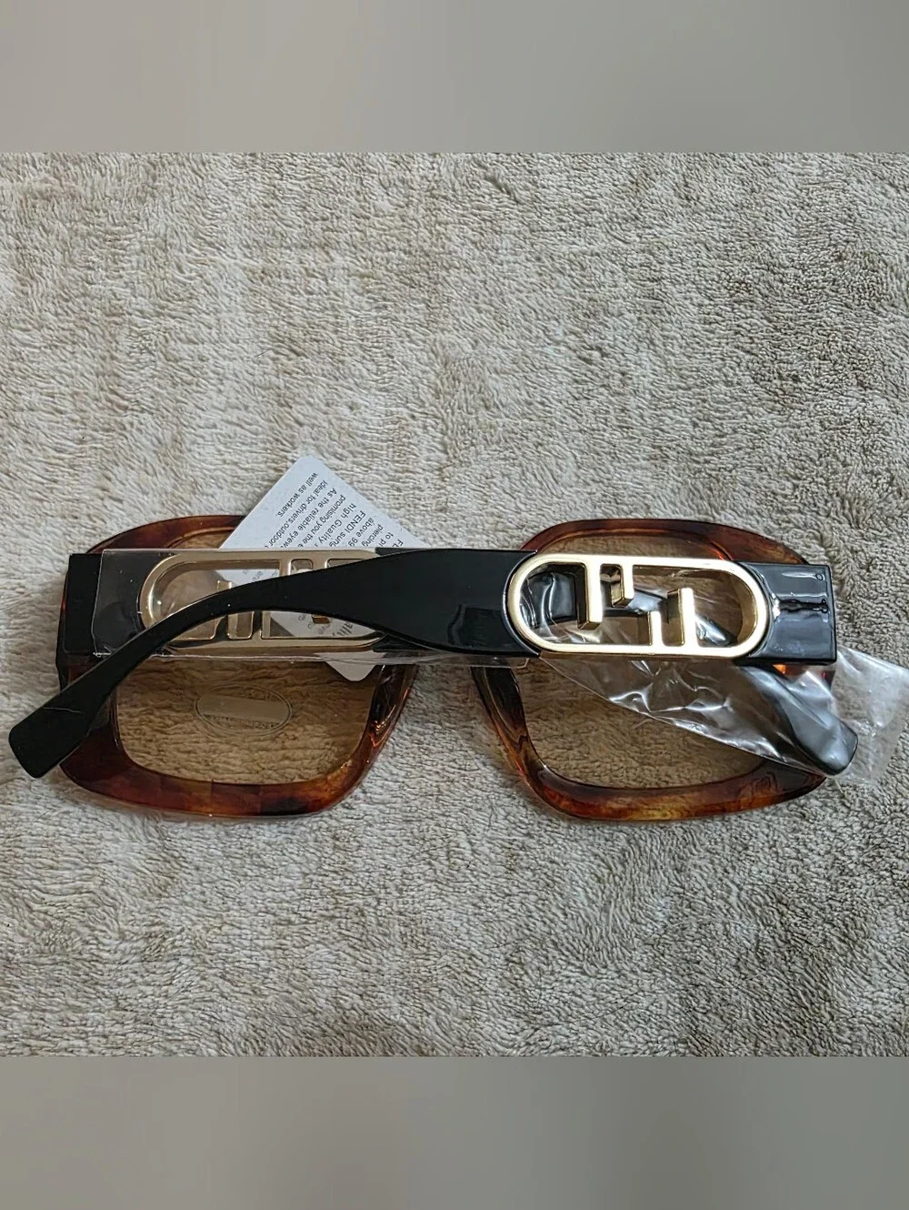 Fashion Women's Brown Tortoiseshell Square Sunglasses